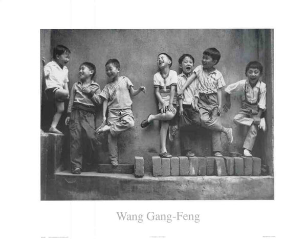 Hanging Out / Tous Ensemble by Wang Gang-Feng - 20 X 26 Inches (Fine Art Print)