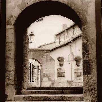 Courtyard in Burgos by Alan Blaustein - 24 X 24 Inches (Art Print)