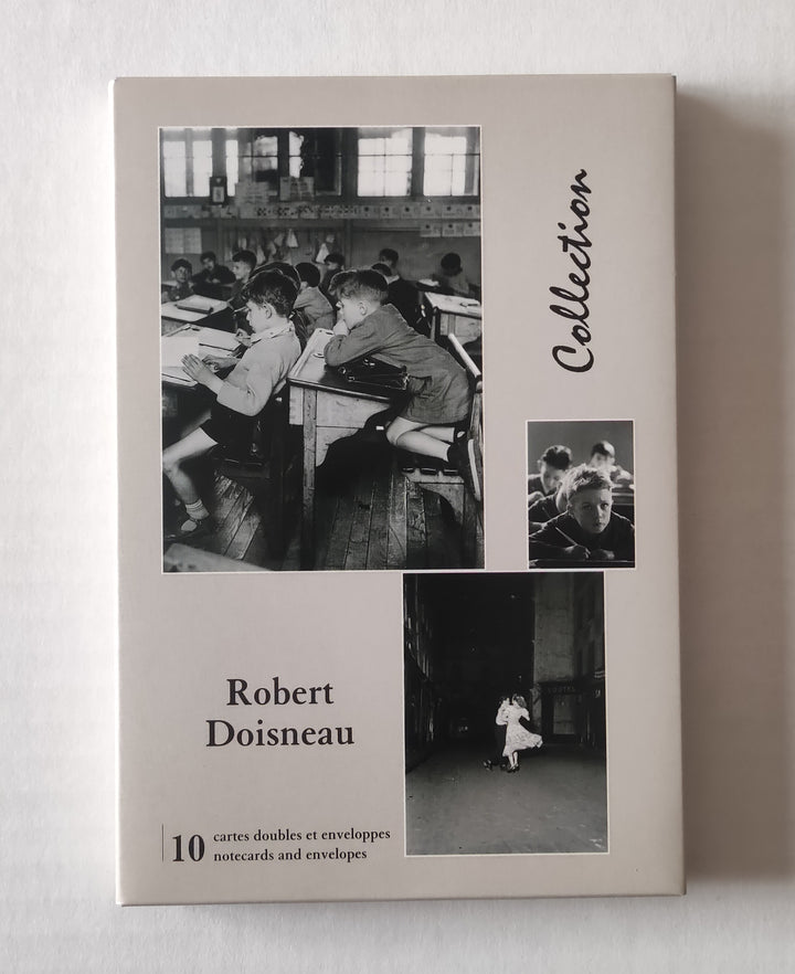 Set of 10 Notecards with Envelopes by Robert Doisneau - 5 X 7 Inches (10 Note Cards)