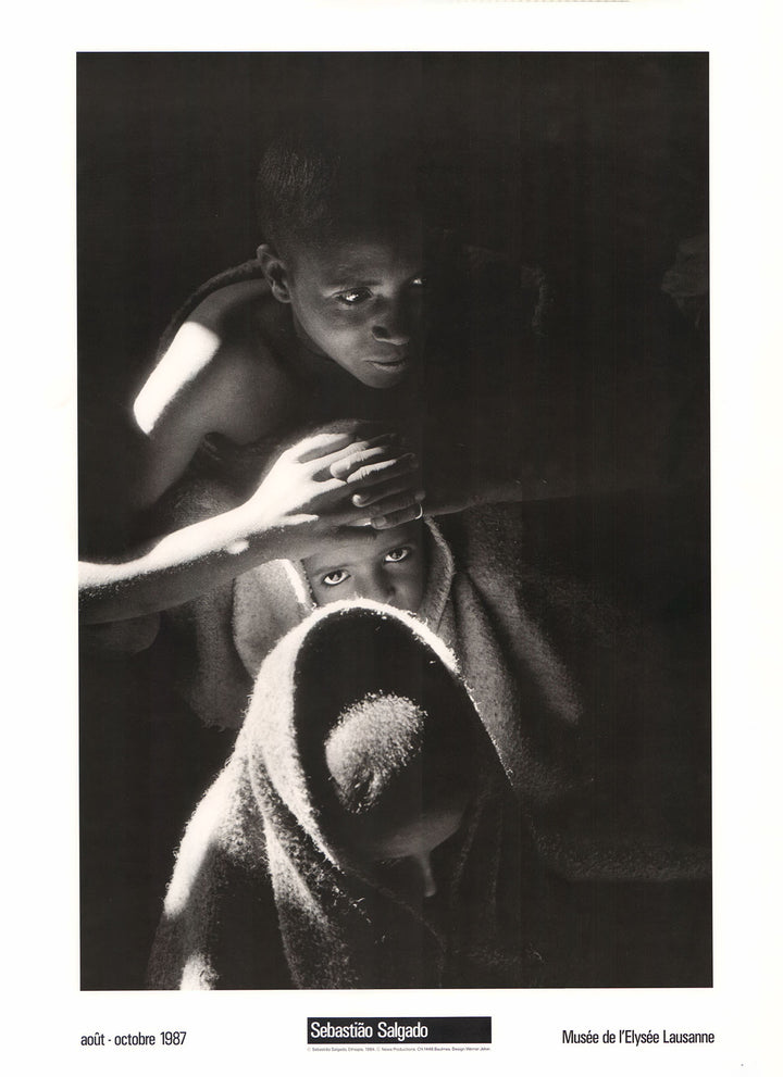 Ethiopie, 1984 by Sebastiao Salgado - 25 X 18 Inches (Offset Lithograph)