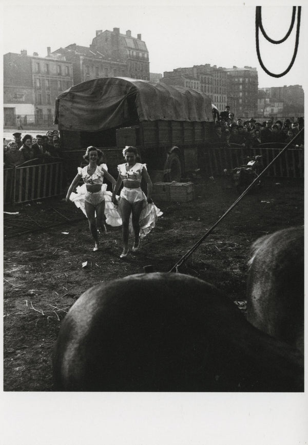 Zoo-Circus by Willy Ronis - 4 X 6 Inches (10 Postcards)