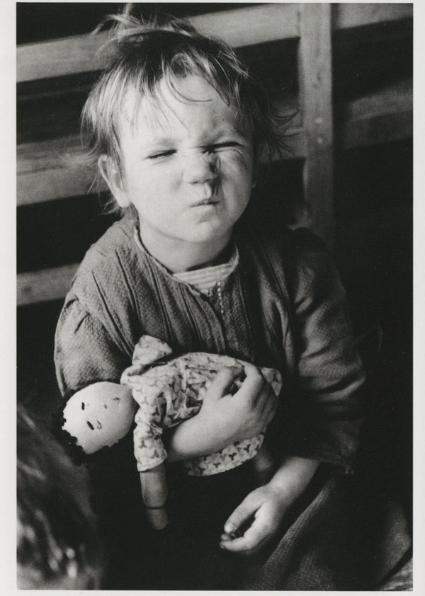 Autriche 1947 by David Seymour - 4 X 6 Inches (10 Postcards)