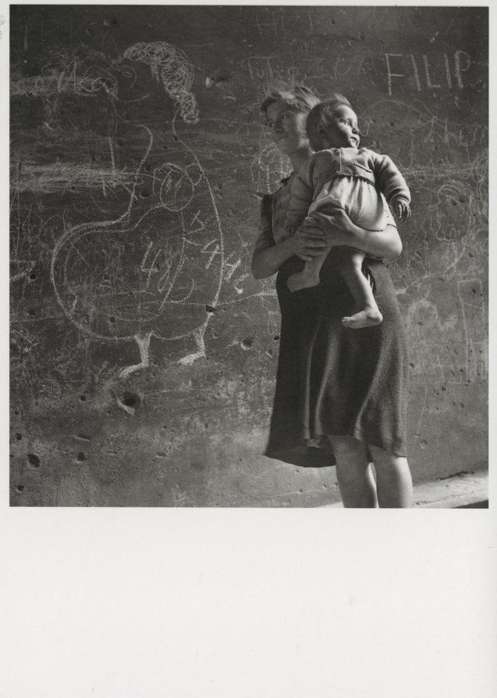 Mère et Enfant by Werner Bischof - 4 X 6 Inches (10 Postcards)