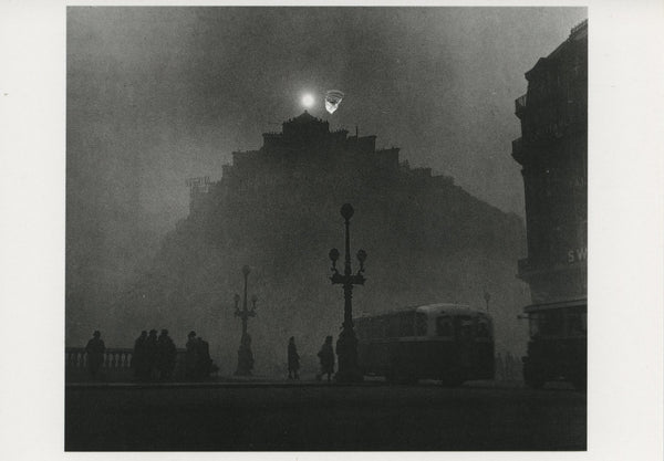 Brouillard à Paris by Yale Joel - 4 X 6 Inches (10 Postcards)