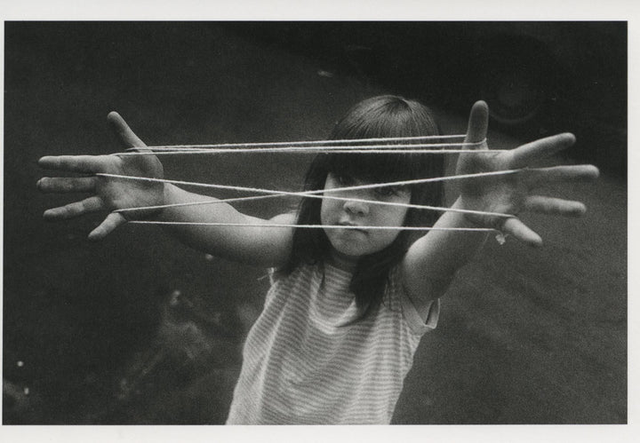 Cats' Cradle by Tana Hoban - 4 X 6 Inches (10 Postcards)