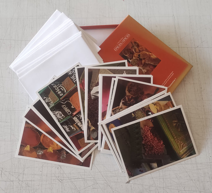 The Art of Living - Spices by Jacques Bouley - 18 Postcards and Envelopes (Postcard box)