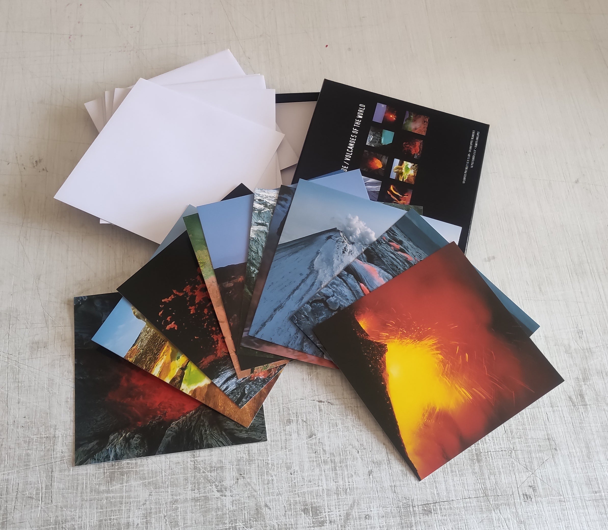 Volcanoes of the World - 10 Postcards and Envelopes (Postcard box ...