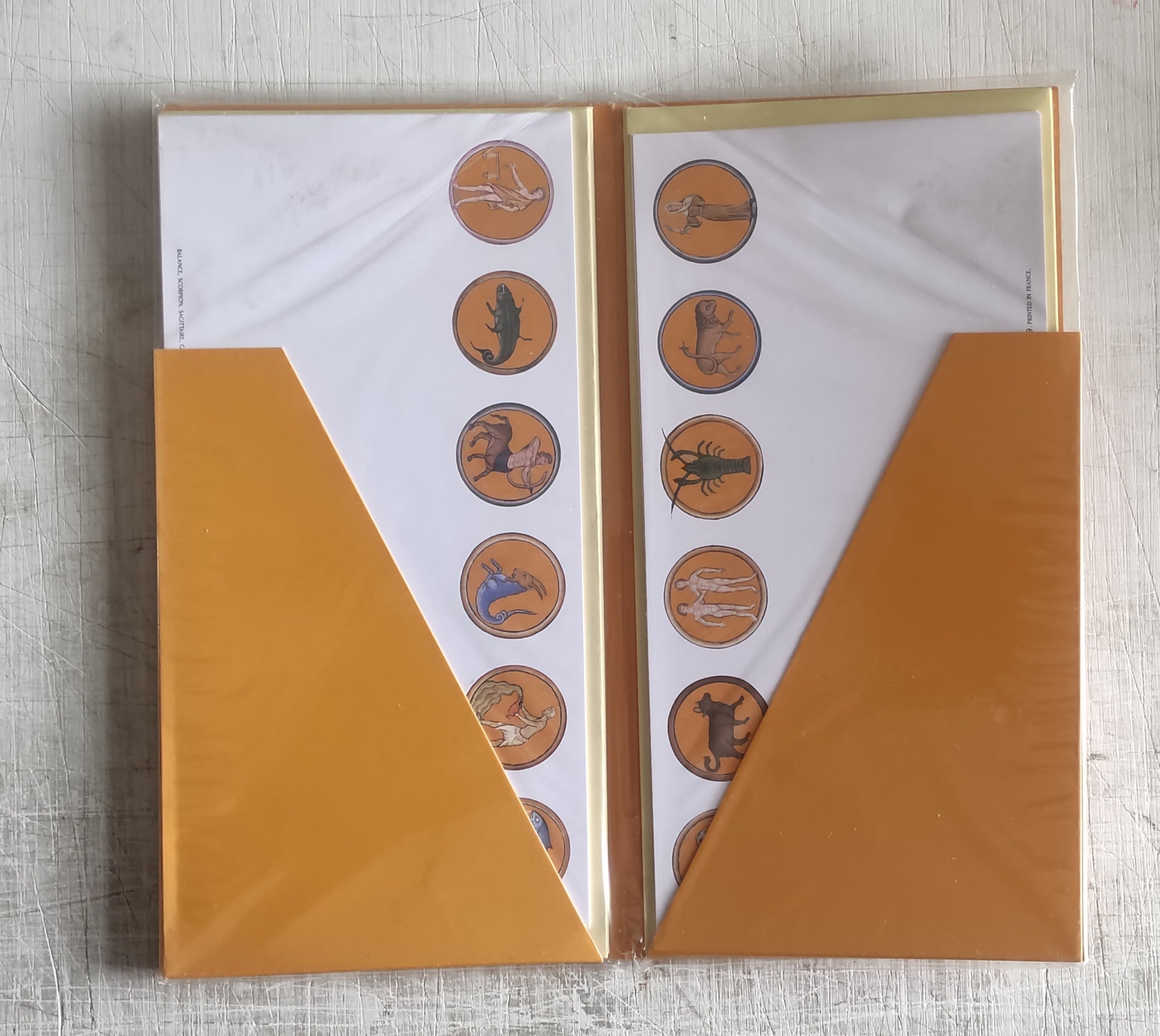 Set of 10 Notecards with Envelopes of Zodiac - 4.5 X 9 Inches (10 Note ...