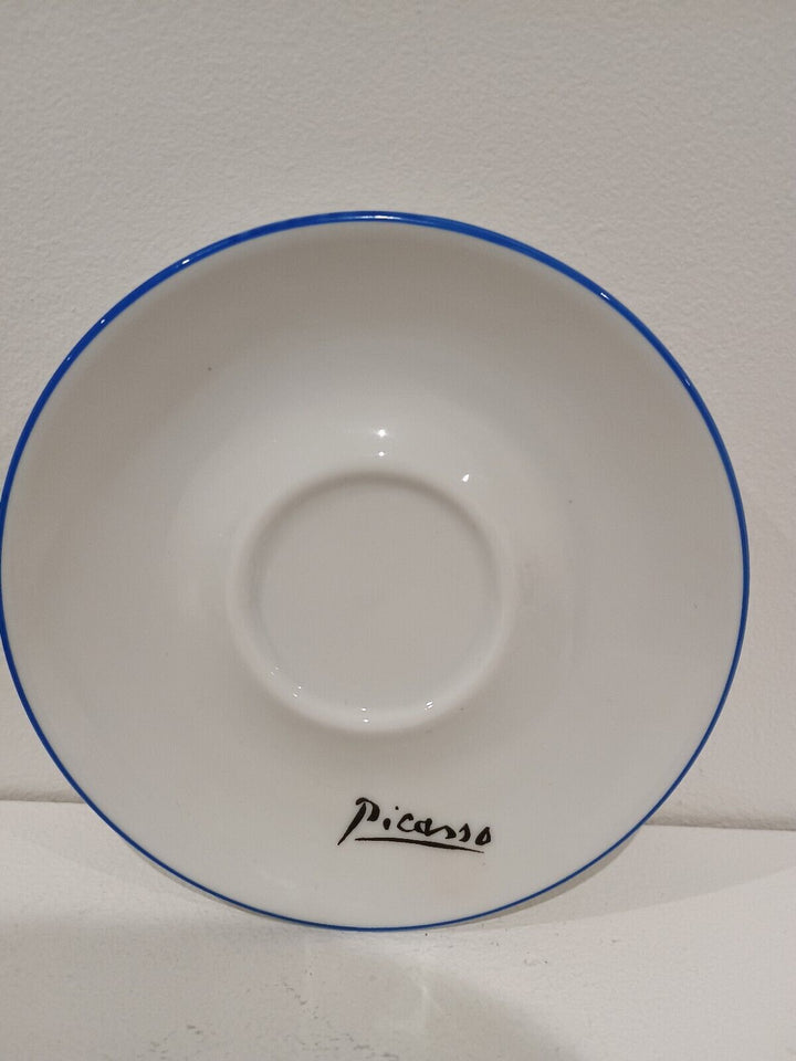Official 2003 Picasso L'Autruche / Ostrich, 1936 Espresso Cup Saucer