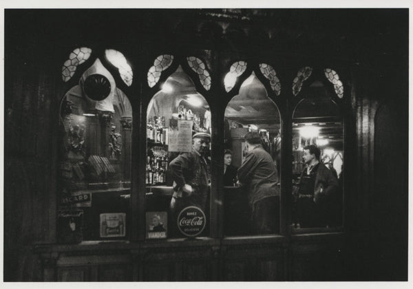 Rue du Cygne by Willy Ronis - 4 X 6 Inches (10 Postcards)