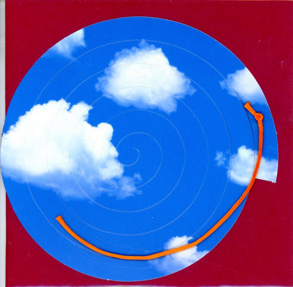 Clouds / Nuages (Spiral)