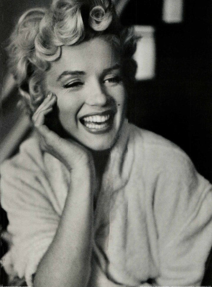 Marilyn Monroe, NYC, 1958 by Bob Henriques - 24 X 32 Inches (Art Print)