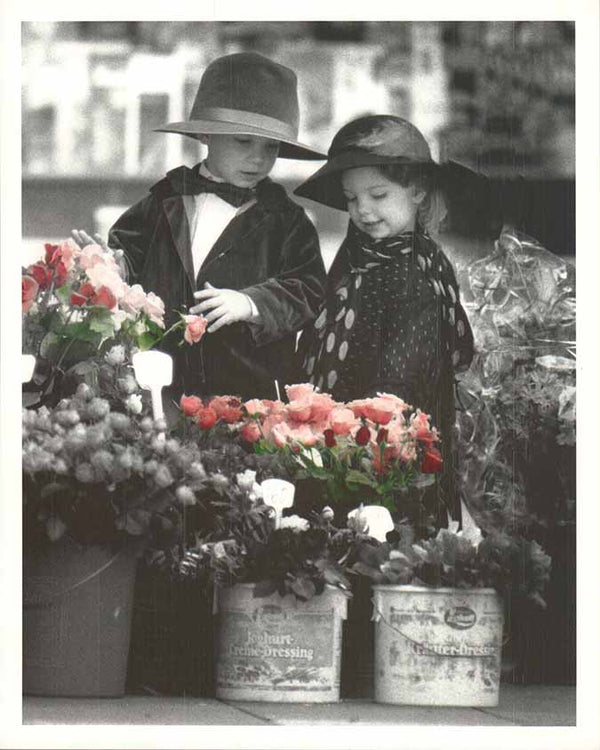 Flower Shopping by Kim Anderson - 10 X 12 Inches (Art Print)