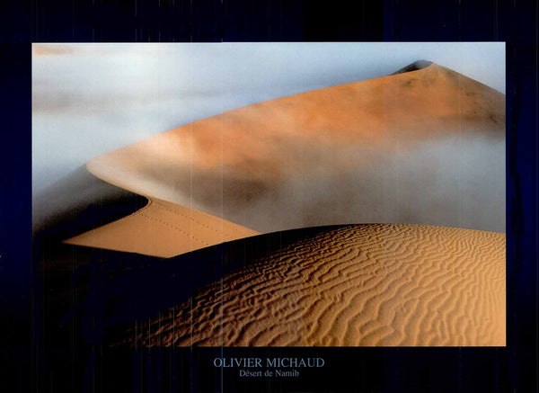 Brouillard matinal sur les dunes de Sossusvlei par Olivier Michaud - 20 X 28" - Affiche Fine Art.